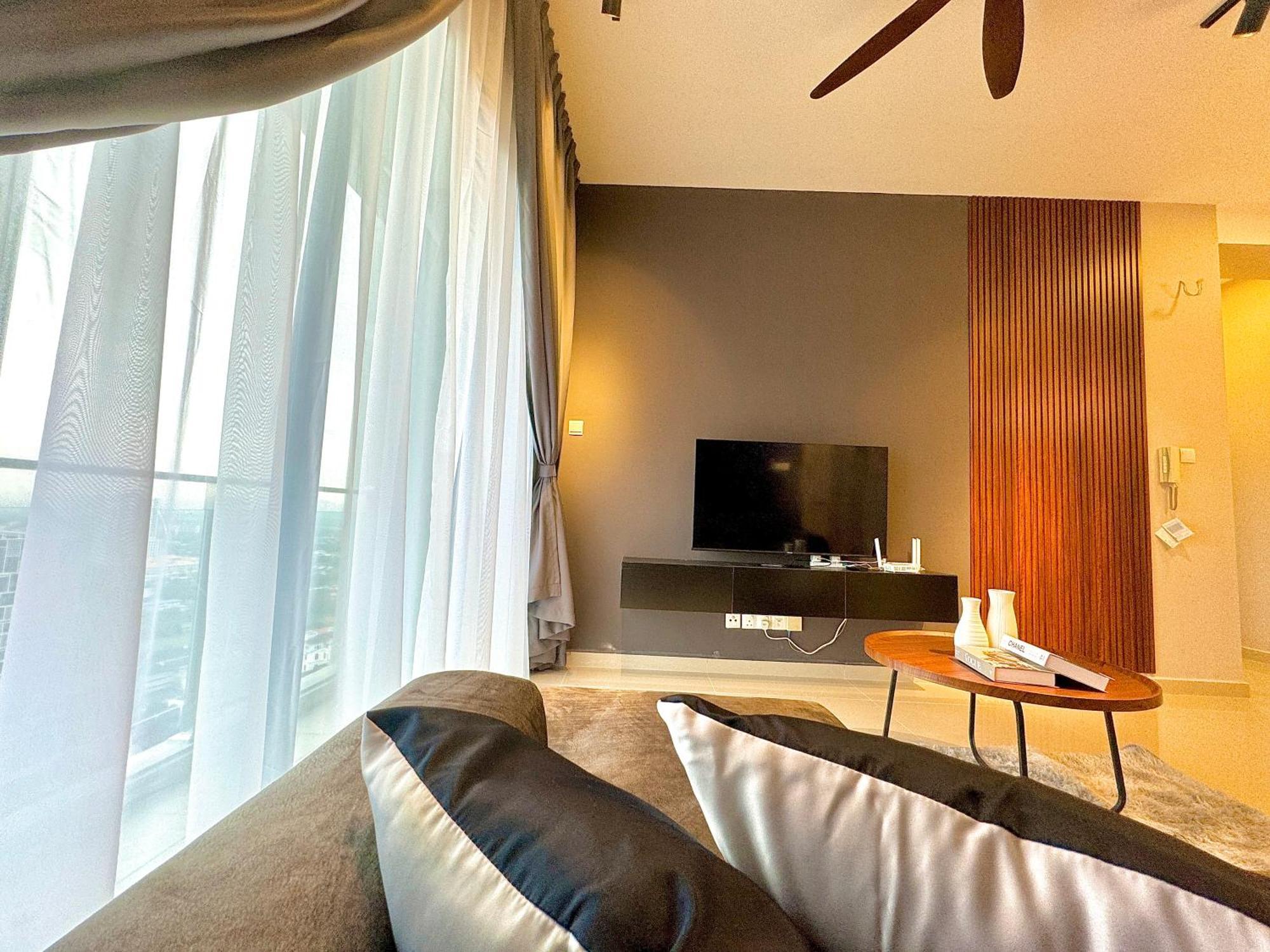 Sks Pavillion Residence By Luxecocoo Ck Johor Bahru City Centre Exterior foto