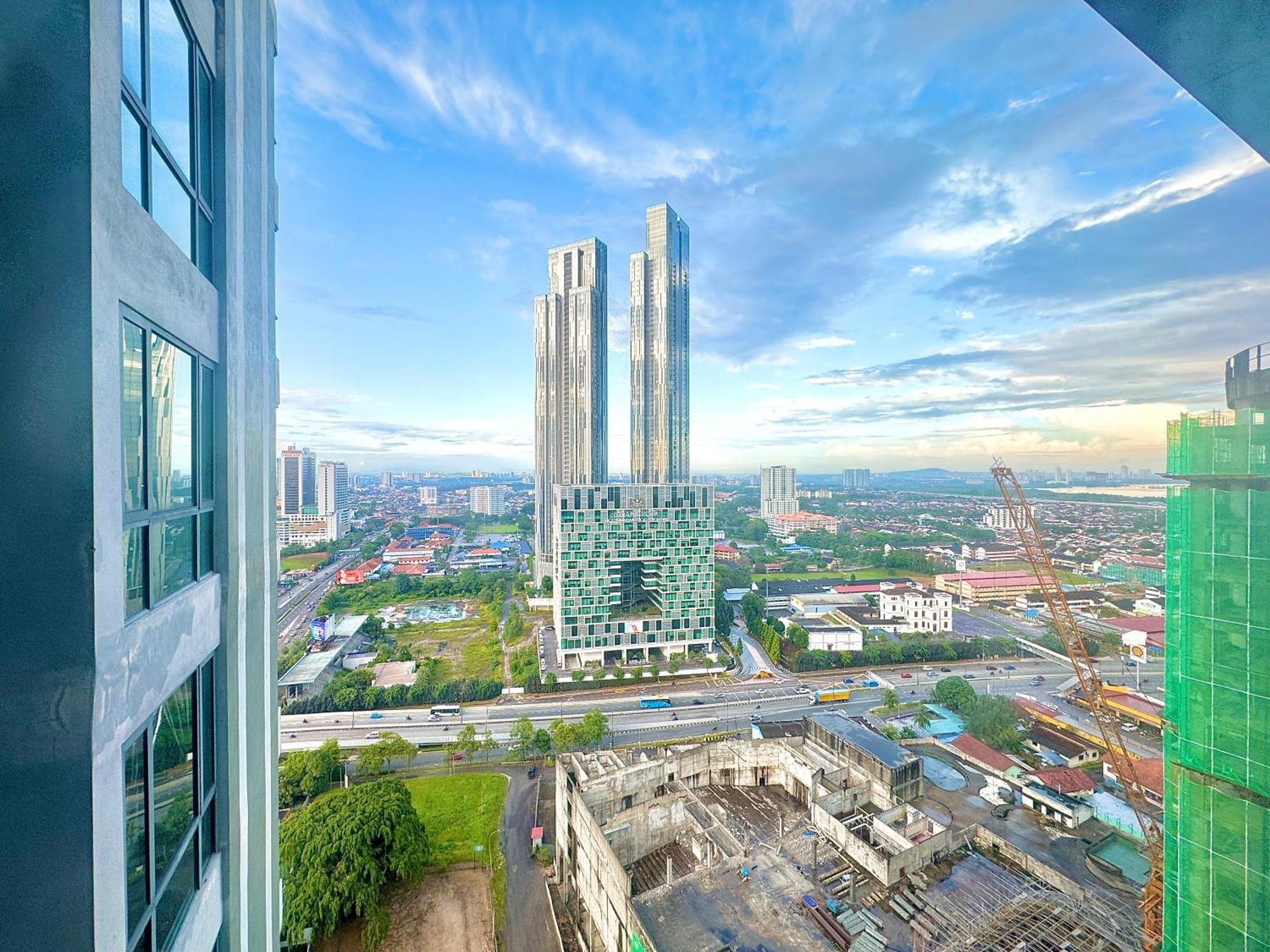 Sks Pavillion Residence By Luxecocoo Ck Johor Bahru City Centre Exterior foto